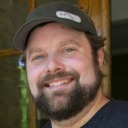 Christopher Mendoza. - Dechecker