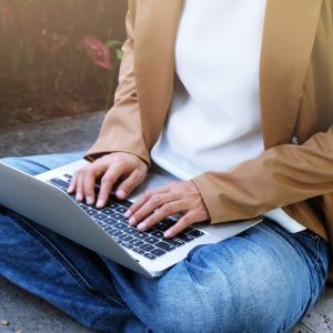 自由职业与客户项目 - Dechecker